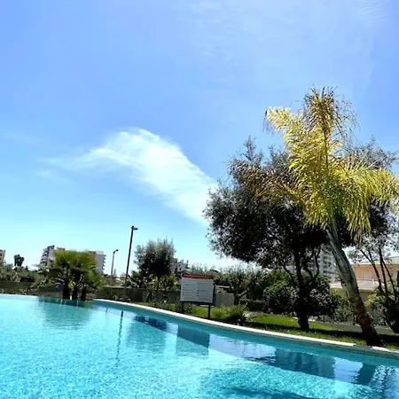 New Stunning Ocean Aprt In 